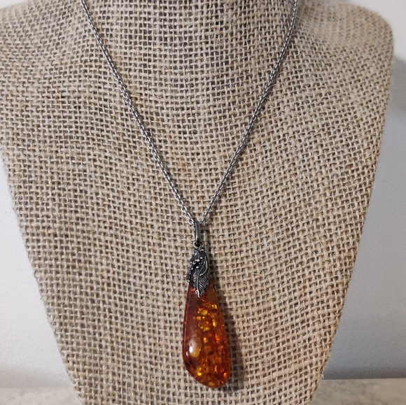 Art Nouveau Style Amber Pendant Silver Necklace - Picture 4 of 14